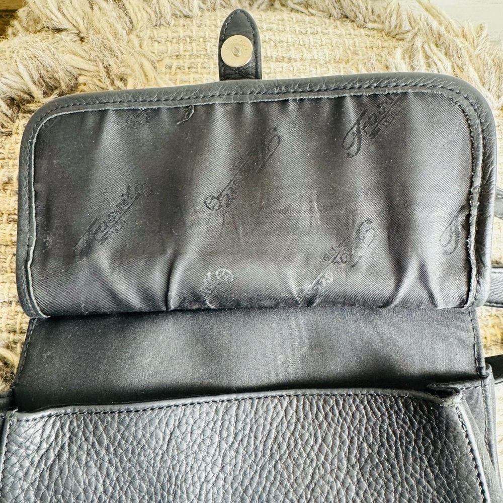 Fossil Crossbody Purse Bag - Fossil Black Leather Crossbody - Picture 9 of 9